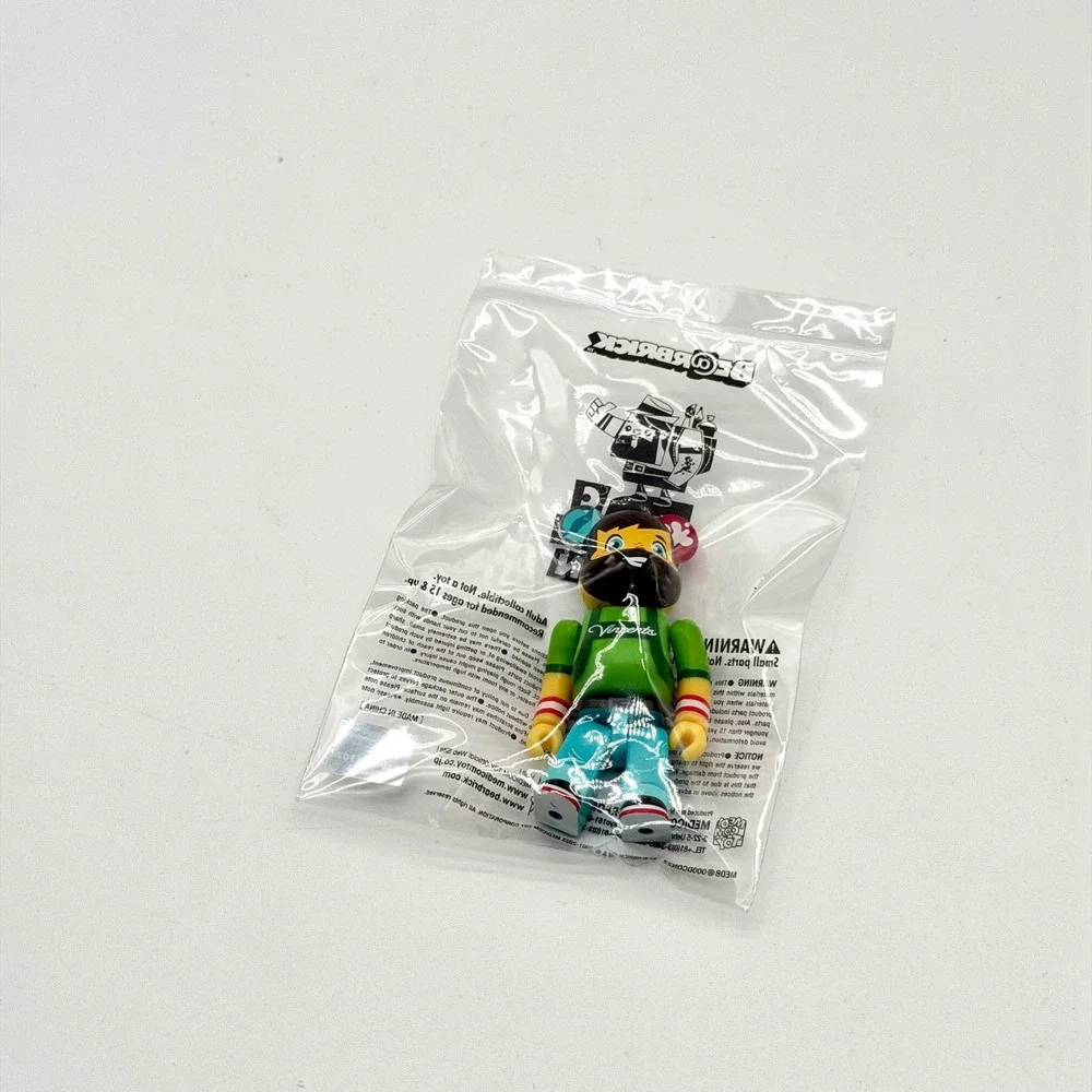 Medicom Toy Be@rbrick DCON 2023 DesignerCon Vincent Mascot 100% Figure Sealed